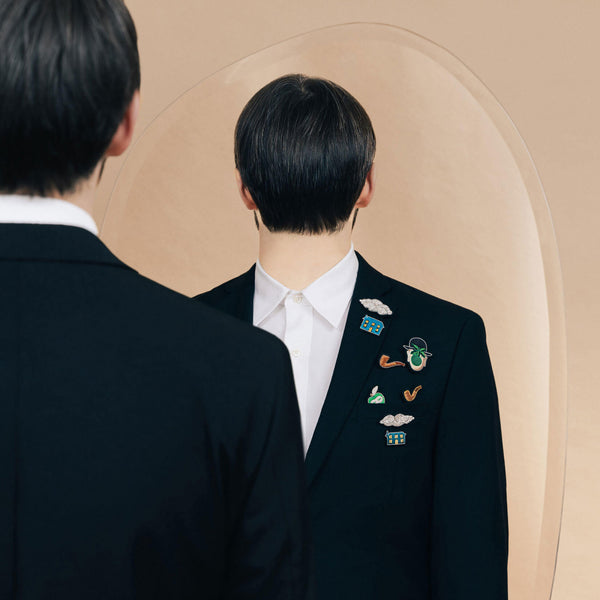 MAISONVolante (The Magritte Shop) Brooch Pin
