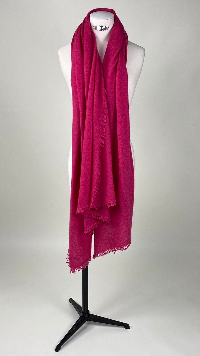 Fuchsia 2024 cashmere scarf