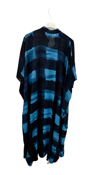 Kaftan Lore from Nous big check blue / cupro