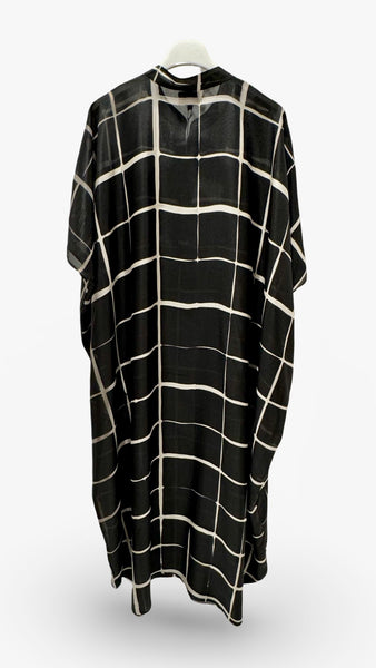 Kaftan Lore from Nous in silk big squares black& white