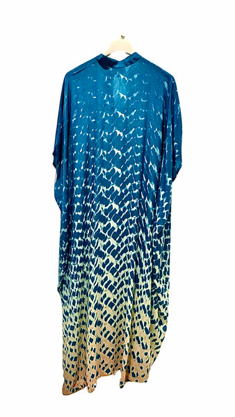 Kaftan Lore from Nous blue with salmon spots/ cupro